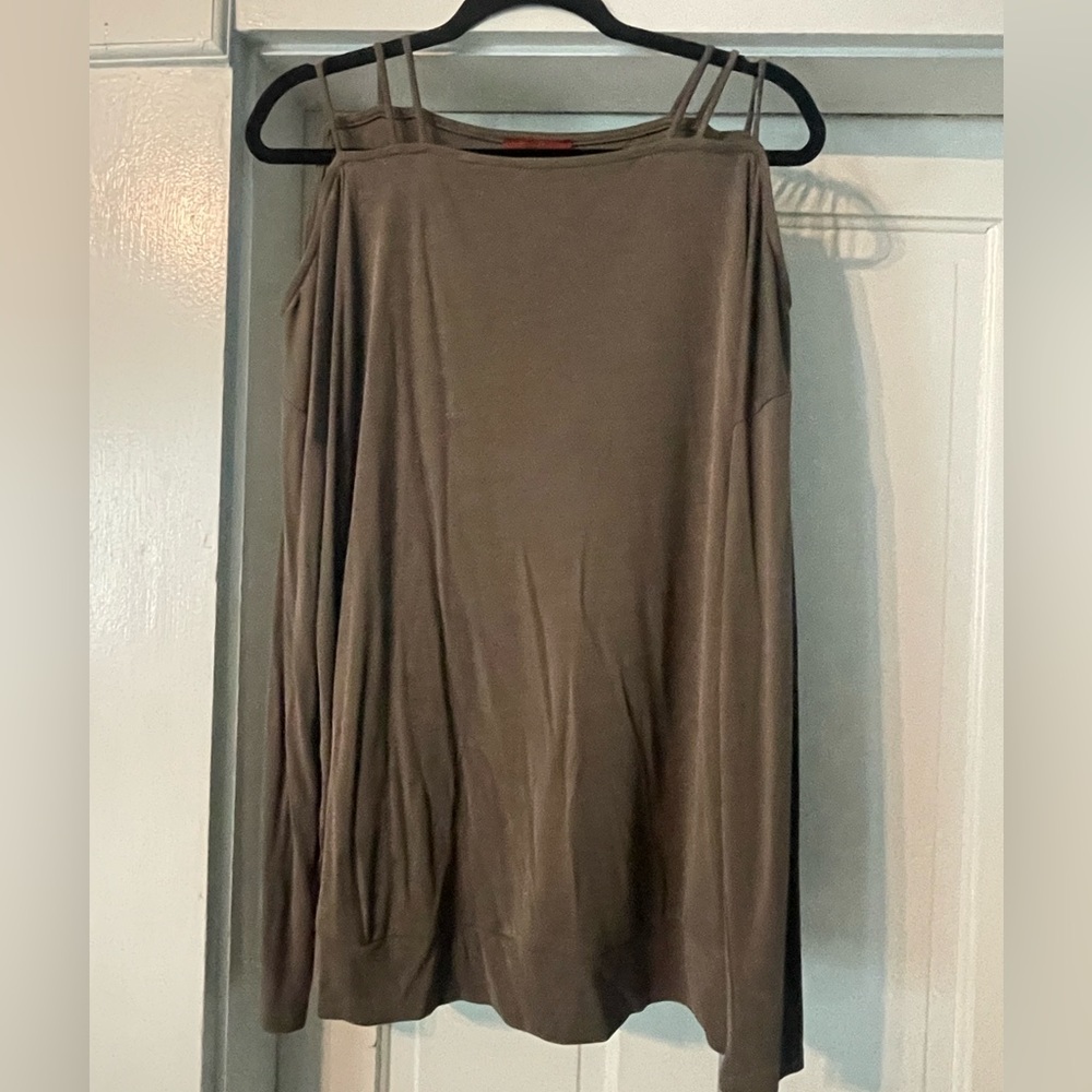 Red by BKE, green cold shouldered top